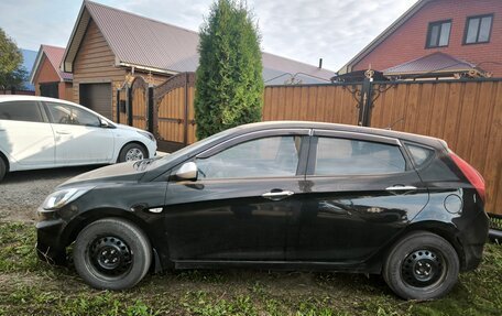 Hyundai Solaris II рестайлинг, 2013 год, 525 000 рублей, 2 фотография