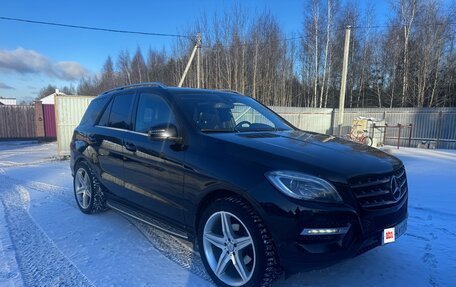Mercedes-Benz M-Класс, 2012 год, 1 750 000 рублей, 2 фотография