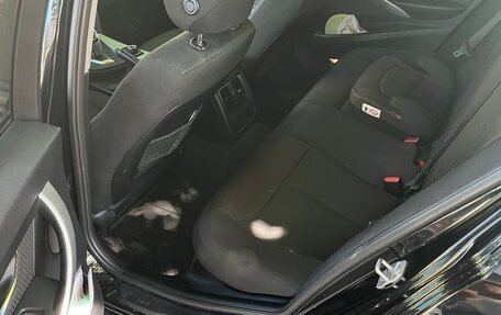 BMW 3 серия, 2016 год, 1 850 000 рублей, 11 фотография