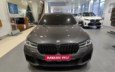 BMW 5 серия, 2021 год, 5 650 000 рублей, 2 фотография