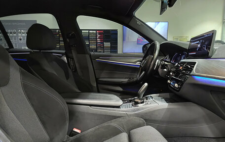 BMW 5 серия, 2021 год, 5 650 000 рублей, 13 фотография