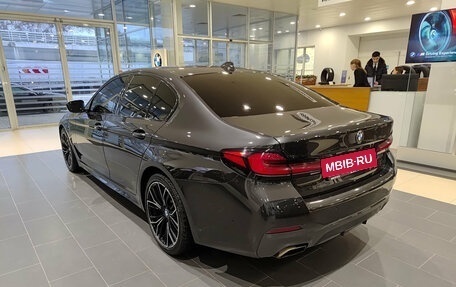 BMW 5 серия, 2021 год, 5 650 000 рублей, 8 фотография