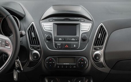 Hyundai ix35 I рестайлинг, 2014 год, 1 240 000 рублей, 11 фотография