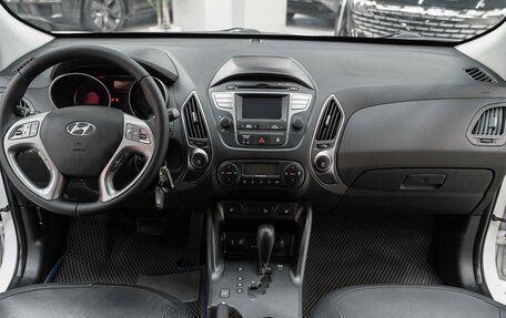 Hyundai ix35 I рестайлинг, 2014 год, 1 240 000 рублей, 10 фотография