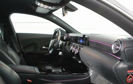 Mercedes-Benz CLA, 2020 год, 3 100 000 рублей, 26 фотография