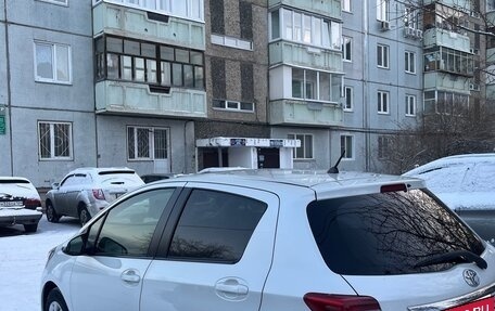 Toyota Vitz, 2015 год, 850 000 рублей, 6 фотография