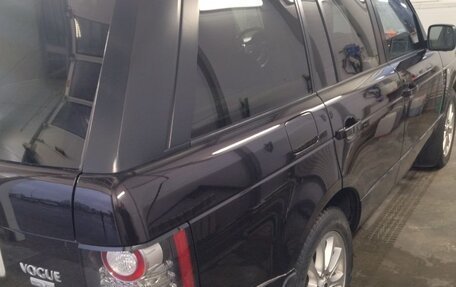 Land Rover Range Rover III, 2011 год, 2 000 000 рублей, 15 фотография