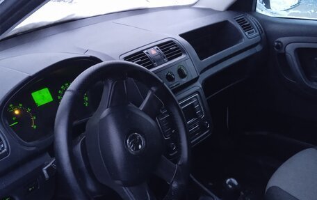 Skoda Fabia II, 2013 год, 504 000 рублей, 9 фотография