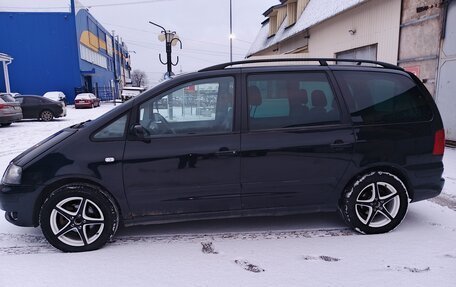 SEAT Alhambra II рестайлинг, 2007 год, 450 000 рублей, 3 фотография