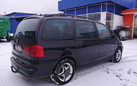 SEAT Alhambra II рестайлинг, 2007 год, 450 000 рублей, 8 фотография