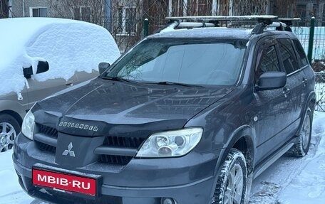 Mitsubishi Outlander III рестайлинг 3, 2007 год, 770 000 рублей, 1 фотография