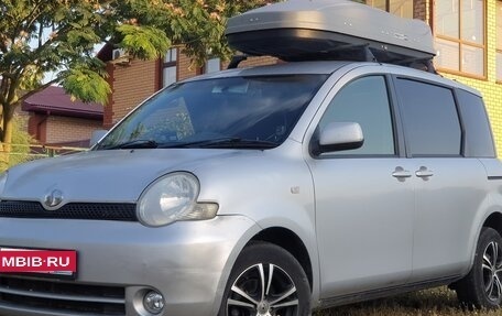 Toyota Sienta I, 2003 год, 430 000 рублей, 13 фотография