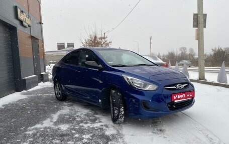 Hyundai Solaris II рестайлинг, 2013 год, 750 000 рублей, 2 фотография