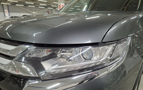 Mitsubishi Outlander III рестайлинг 3, 2015 год, 1 895 000 рублей, 21 фотография