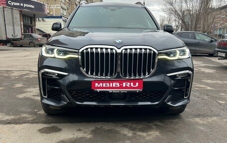 BMW X7, 2019 год, 7 600 000 рублей, 2 фотография