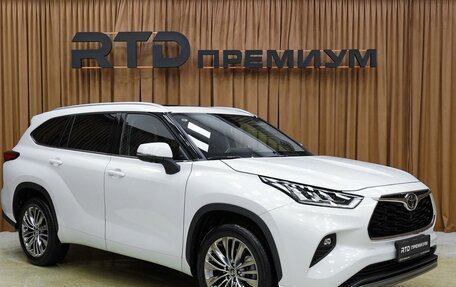 Toyota Highlander, 2025 год, 5 590 000 рублей, 4 фотография