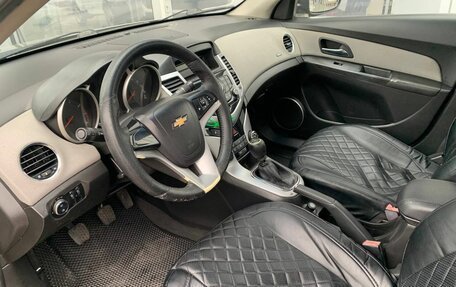 Chevrolet Cruze II, 2011 год, 550 000 рублей, 9 фотография