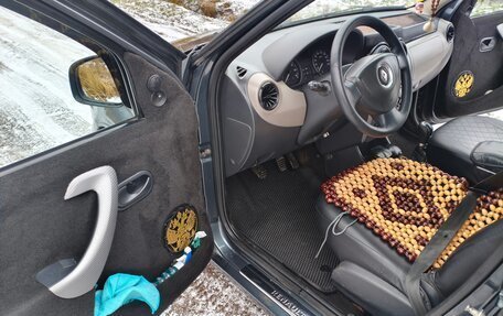 Renault Logan I, 2011 год, 420 000 рублей, 10 фотография