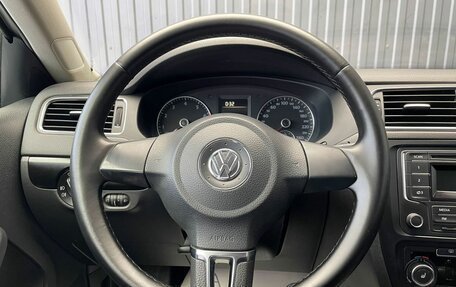 Volkswagen Jetta VI, 2013 год, 927 000 рублей, 7 фотография