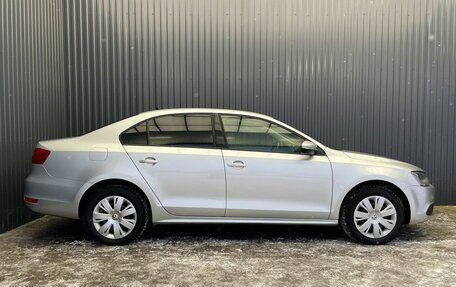 Volkswagen Jetta VI, 2013 год, 927 000 рублей, 25 фотография
