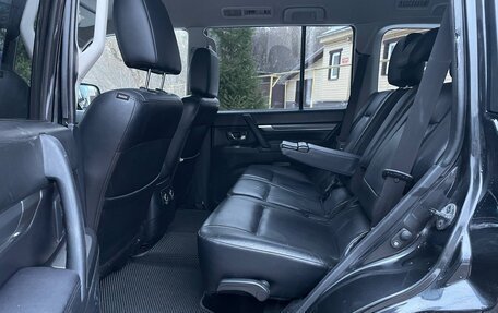 Mitsubishi Pajero IV, 2010 год, 1 499 000 рублей, 12 фотография