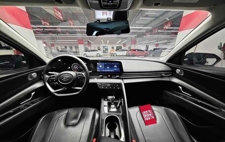 Hyundai Elantra, 2022 год, 1 699 999 рублей, 4 фотография