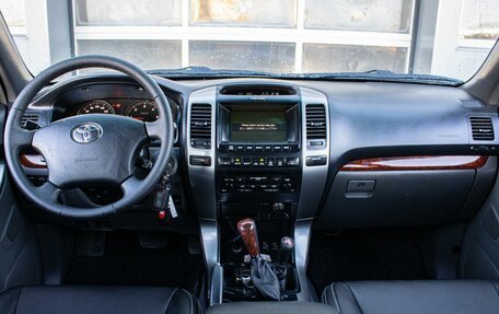 Toyota Land Cruiser Prado 120 рестайлинг, 2005 год, 1 699 000 рублей, 12 фотография