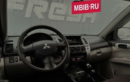 Mitsubishi Pajero Sport II рестайлинг, 2012 год, 1 625 000 рублей, 6 фотография