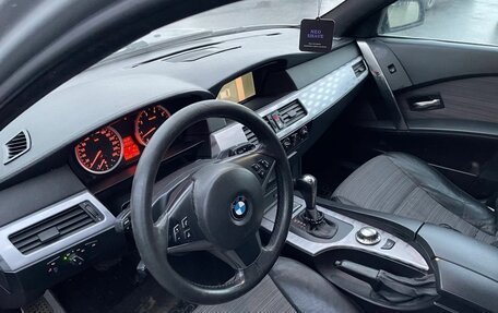 BMW 5 серия, 2003 год, 600 000 рублей, 13 фотография