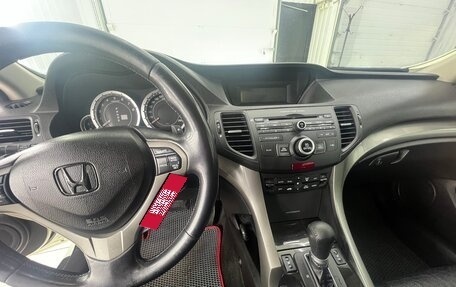 Honda Accord VIII рестайлинг, 2008 год, 1 000 000 рублей, 20 фотография