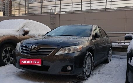 Toyota Camry, 2011 год, 1 070 000 рублей, 1 фотография