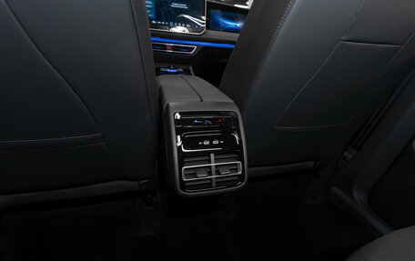 Volkswagen Tiguan, 2025 год, 5 225 000 рублей, 14 фотография