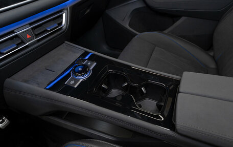 Volkswagen Tiguan, 2025 год, 5 225 000 рублей, 15 фотография