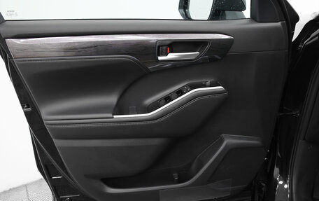 Toyota Highlander, 2025 год, 5 790 000 рублей, 13 фотография