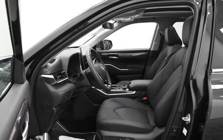 Toyota Highlander, 2025 год, 5 790 000 рублей, 15 фотография