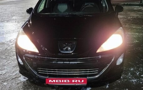 Peugeot 308 II, 2010 год, 550 000 рублей, 2 фотография