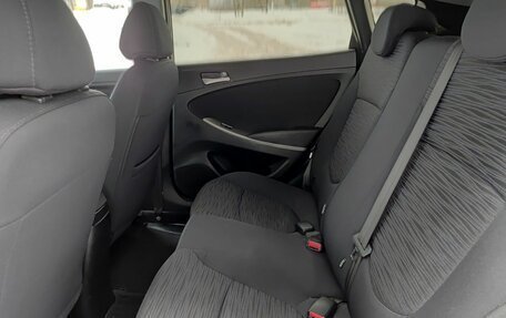 Hyundai Solaris II рестайлинг, 2015 год, 865 000 рублей, 15 фотография