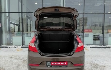 Hyundai Solaris II рестайлинг, 2015 год, 865 000 рублей, 12 фотография