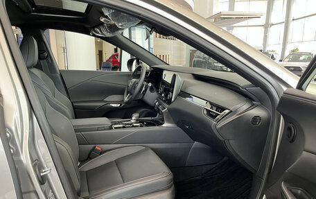 Lexus RX IV рестайлинг, 2025 год, 7 749 000 рублей, 13 фотография