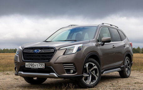 Subaru Forester, 2022 год, 4 000 000 рублей, 1 фотография
