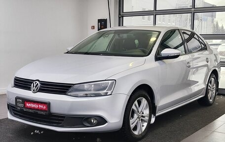 Volkswagen Jetta VI, 2011 год, 915 000 рублей, 1 фотография