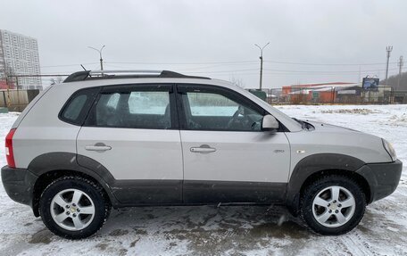 Hyundai Tucson III, 2005 год, 800 000 рублей, 6 фотография