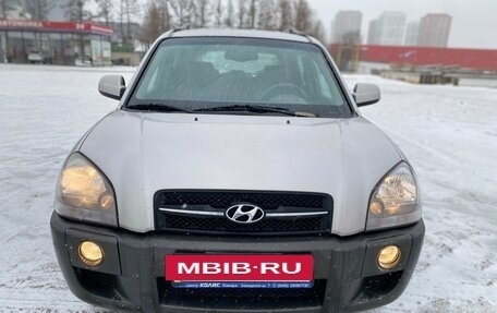Hyundai Tucson III, 2005 год, 800 000 рублей, 8 фотография