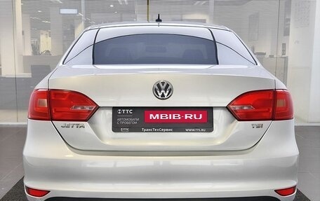 Volkswagen Jetta VI, 2011 год, 915 000 рублей, 7 фотография
