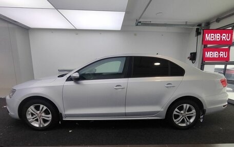 Volkswagen Jetta VI, 2011 год, 915 000 рублей, 10 фотография