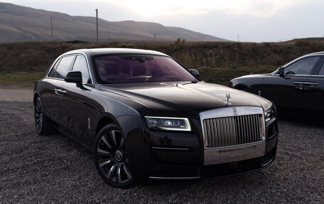 Rolls-Royce Ghost Series II рестайлинг, 2024 год, 39 000 000 рублей, 8 фотография