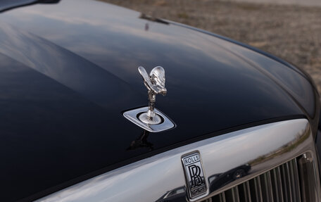 Rolls-Royce Ghost Series II рестайлинг, 2024 год, 39 000 000 рублей, 6 фотография