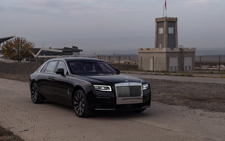Rolls-Royce Ghost Series II рестайлинг, 2024 год, 39 000 000 рублей, 15 фотография