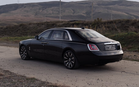 Rolls-Royce Ghost Series II рестайлинг, 2024 год, 39 000 000 рублей, 13 фотография