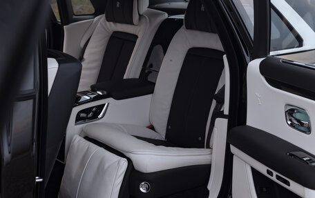 Rolls-Royce Ghost Series II рестайлинг, 2024 год, 39 000 000 рублей, 24 фотография